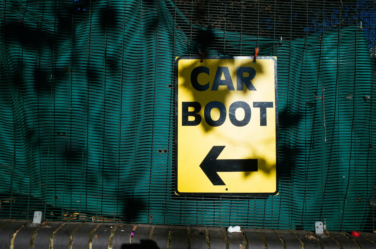 Run a car boot sale or nearly new sale Photo